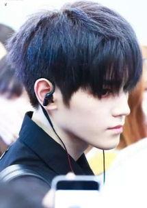 韩娱爆料李泰容视频,揭秘韩娱明星幕后生活